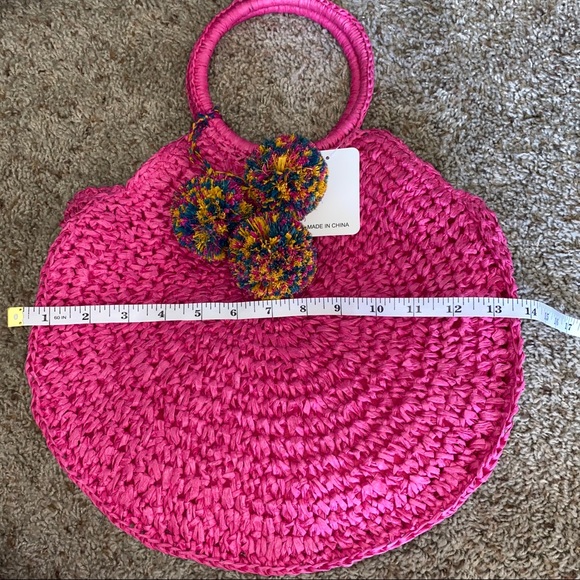 Boho Beach Pink Straw Pom Pom Circle Bag - Picture 4 of 5